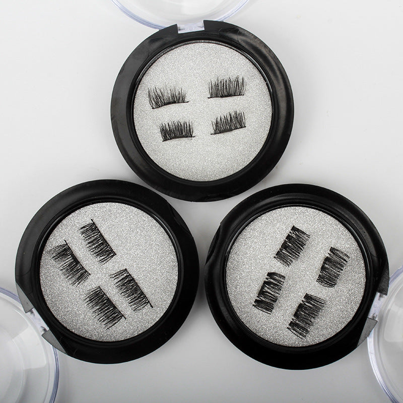 Lightweight magnetic eyelashes